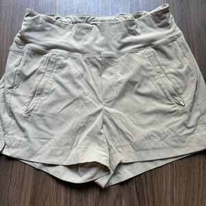 Athleta Trekkie North Short